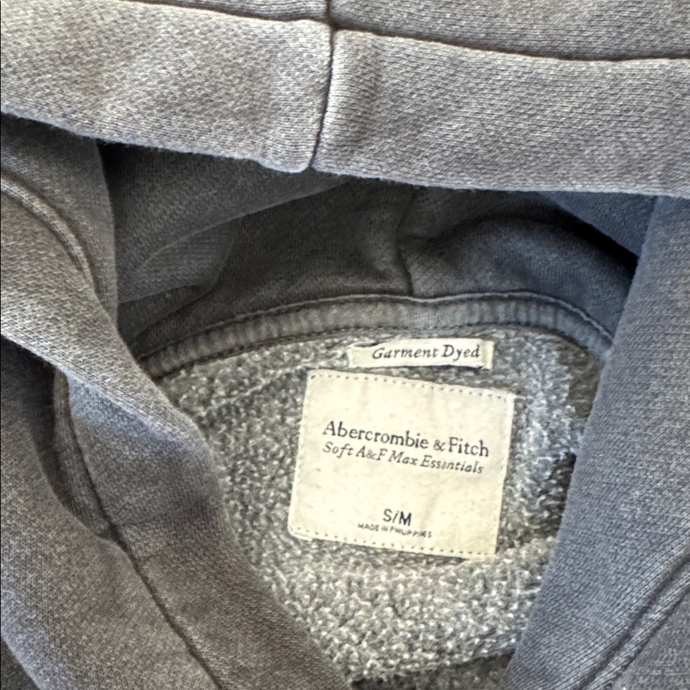 ABERCROMBIE HOODIE - Picture 3 of 3